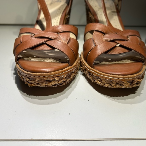 Brooks Brothers Espadrilles.Color: Tan Size 9 - Picture 2 of 7